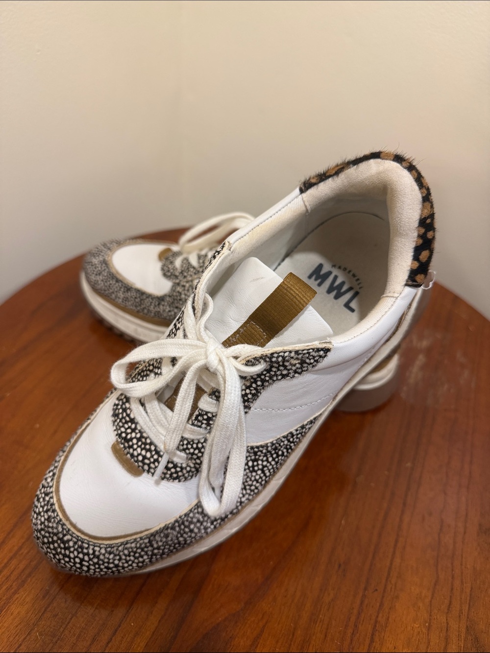 Madewell White & Black Spotted Leather Lace-Up Sneakers - Size 8.5